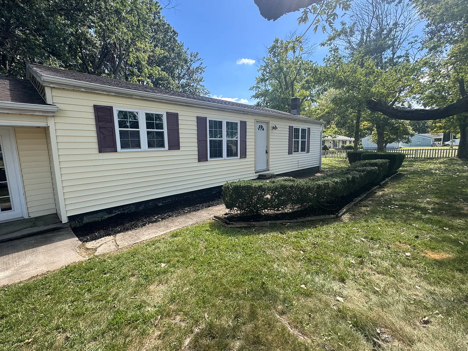 3 bed, 1522 sqft, $1,850 — Photo 2
