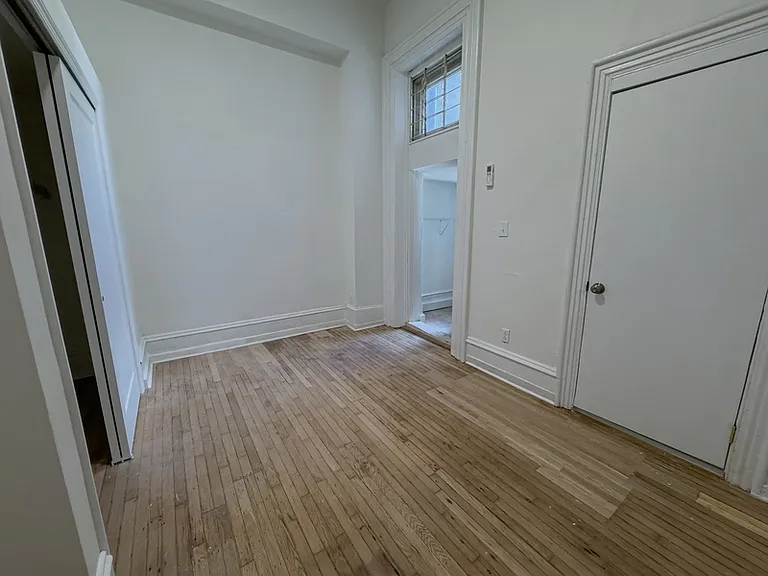 2039 Green St #1F — Photo 10