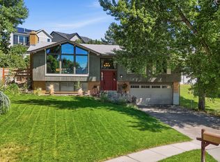8555 S Grambling Way, Sandy, UT 84094