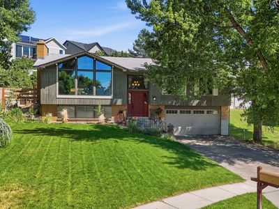 8555 S Grambling Way, Sandy, UT, 84094