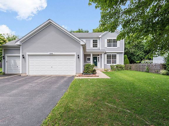 3rd image of 596 W Dalton Dr