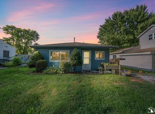 4341 S 3rd St, Luna Pier, MI 48157