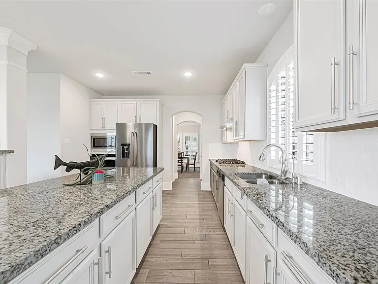 2714 Ahnya Ln — Photo 15