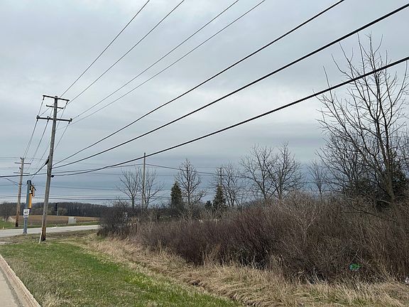 4th image of 31101 N Fairfield Rd