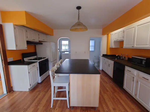 9 Hinckley St #1, Somerville, MA 02145