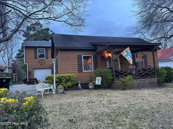 115 E Pine Street, Williamston, NC 27892