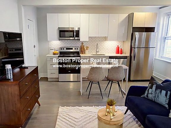 117 Park Dr. #25 Boston - Fenway Unit Photo 2