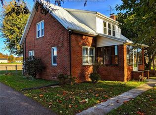 15873 Huntington Rd, Gallipolis Ferry, WV 25515