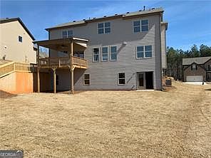 3rd image of 3972 Golden Gate Way