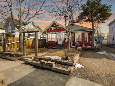 2811 1st Ave S, Minneapolis, MN, 55408