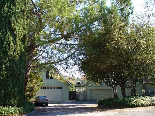 87 Sylvan Vista Dr.  Auburn, CA 95603