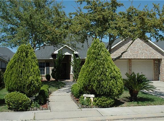 2nd image of 3322 Thistlegrove Ln