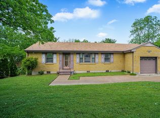 386 Brewer Dr, Nashville, TN 37211