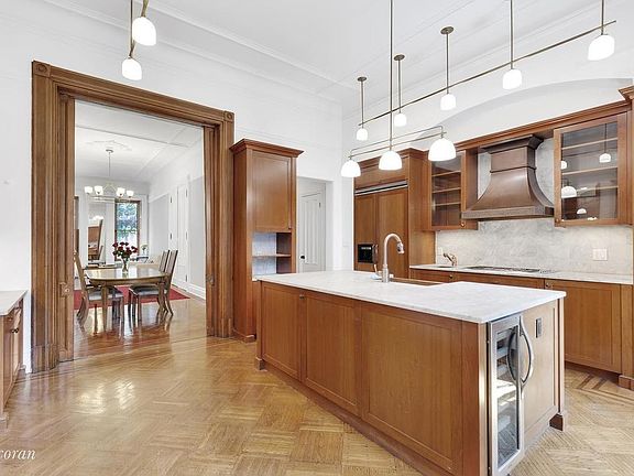 4th image of 180 Saint Marks Ave #2