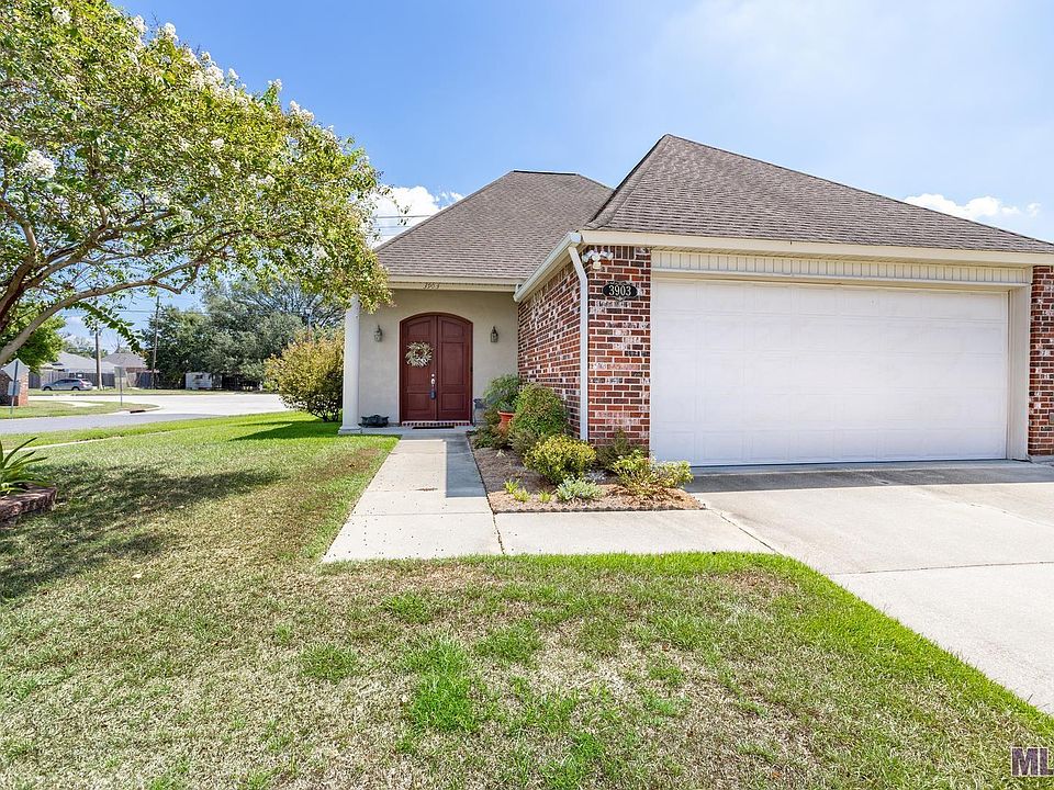 1st image of 3903 Woodland Hill Ct