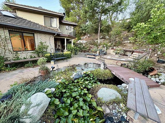3rd image of 15725 Pauma Valley Dr
