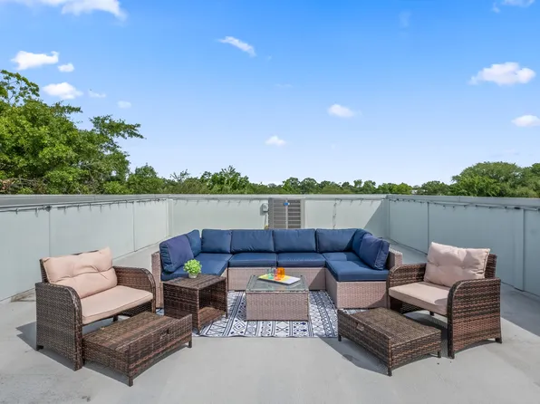402 Sumter St #C, Charleston, SC 29403