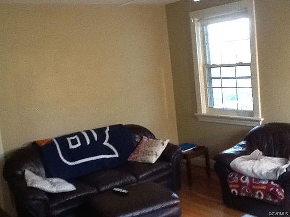 3rd image of 4300 W Franklin St