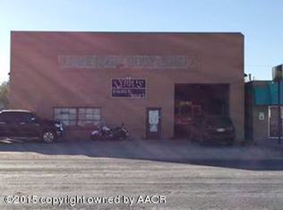 1202 S Main St, Perryton, TX 79070