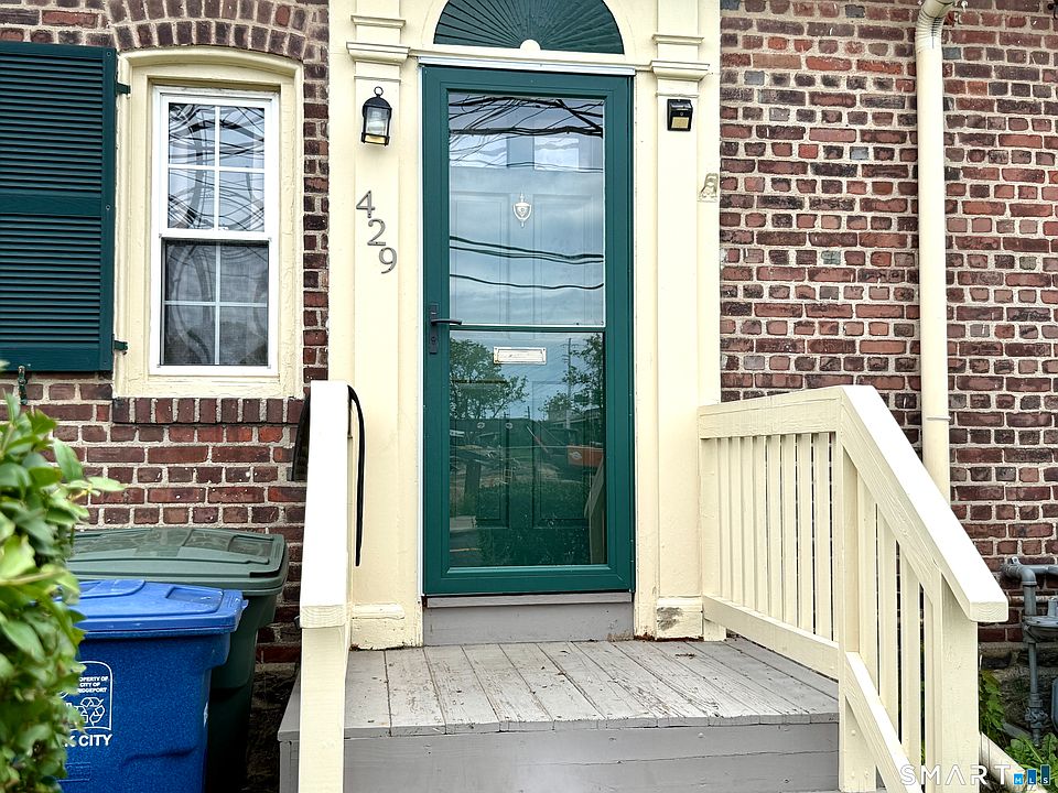 2nd image of 429 Iranistan Avenue