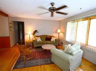 2074 Flint Dr, Eagan, MN 55122