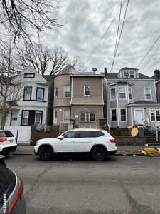476 Ellison St, Paterson, NJ, 07501