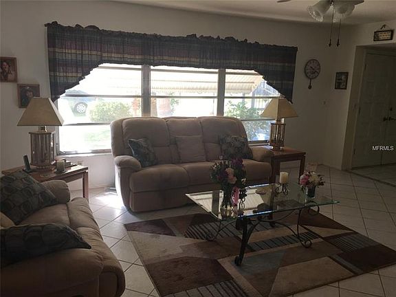 5th image of 1781 Palm Dr