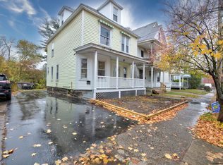 1022 Dean St, Schenectady, NY 12309