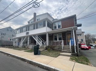 9 Hall St APT 3, Waltham, MA 02453