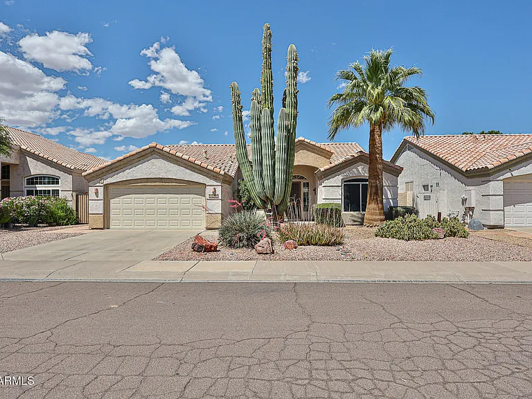 11518 W Palm Brook Dr — Photo 2