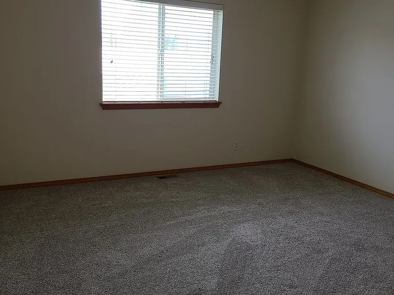 2539 W Timberlake Loop — Photo 18