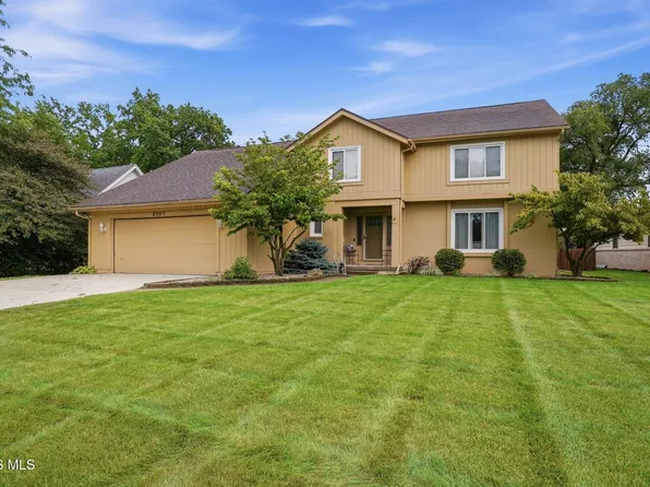 2007 Inglewood Rd, Holland, OH 43528