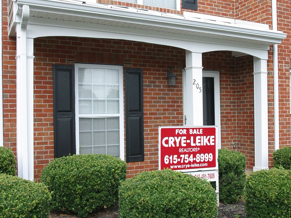 1st image of 205 Stewarts Landing Cir