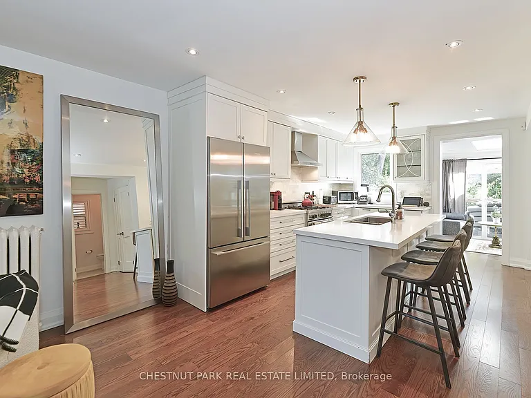 133 Cottingham St #2 — Photo 7
