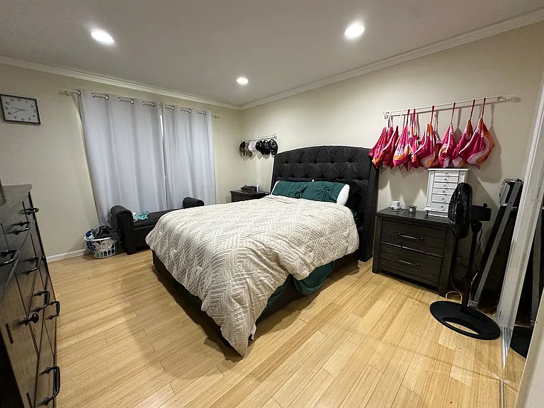 108 Jason Dr — Photo 3