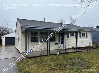 4307 Talbot Ln, Lorain, OH 44055