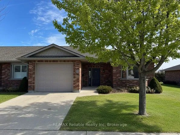 15 Bayfield Mews Ln, Bluewater, ON N0M 1G0