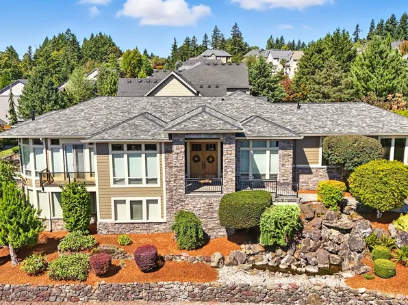 1927 W 7th St, Washougal, WA 98671