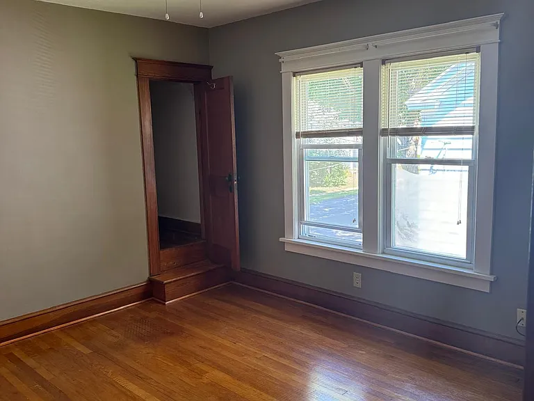 10 Dorchester Ave #1 — Photo 3