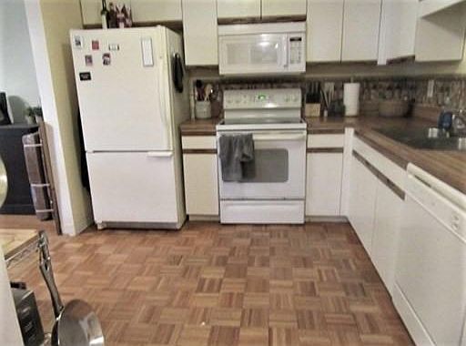 3rd image of 200 Cove Way Unit 219