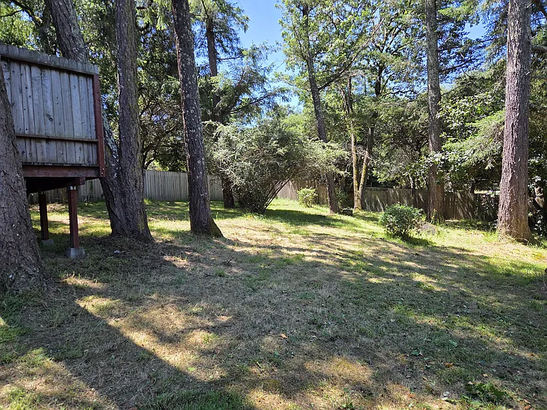 6072 Fredricks Rd — Photo 5