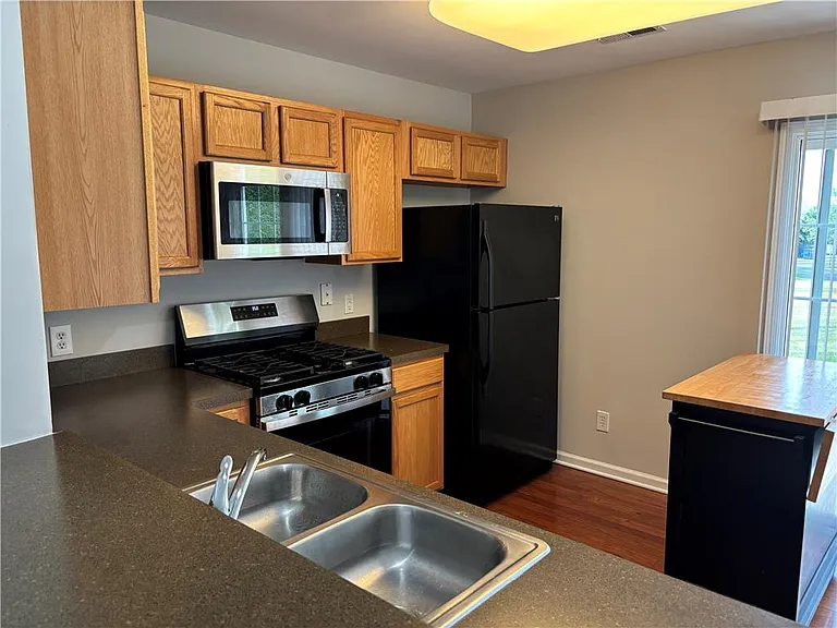 1495 Artisan Ct — Photo 5