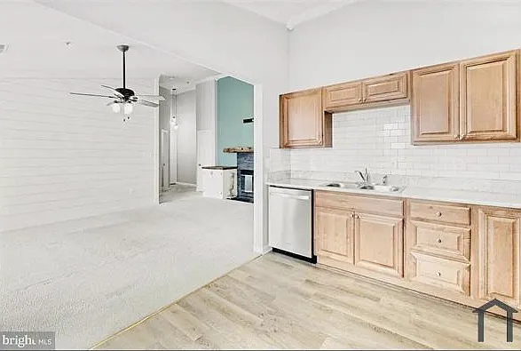 1601 Berry Rose Ct — Photo 11