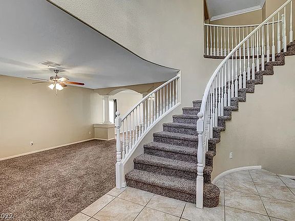3rd image of 9755 Whitewater Canyon Ct