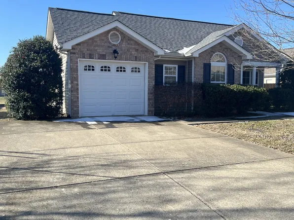 120 Pierre Pl, White House, TN 37188