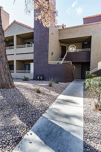 5036 S Rainbow Blvd #104 Photo 1