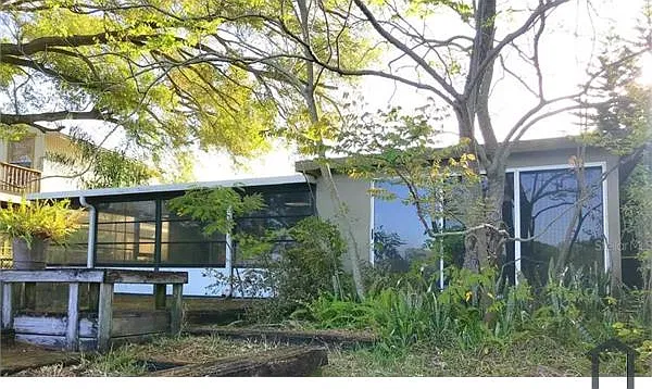 4 bed, 1400 sqft, $3,200 — Photo 3