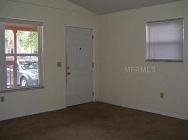 3rd image of 1139 W Hickory St