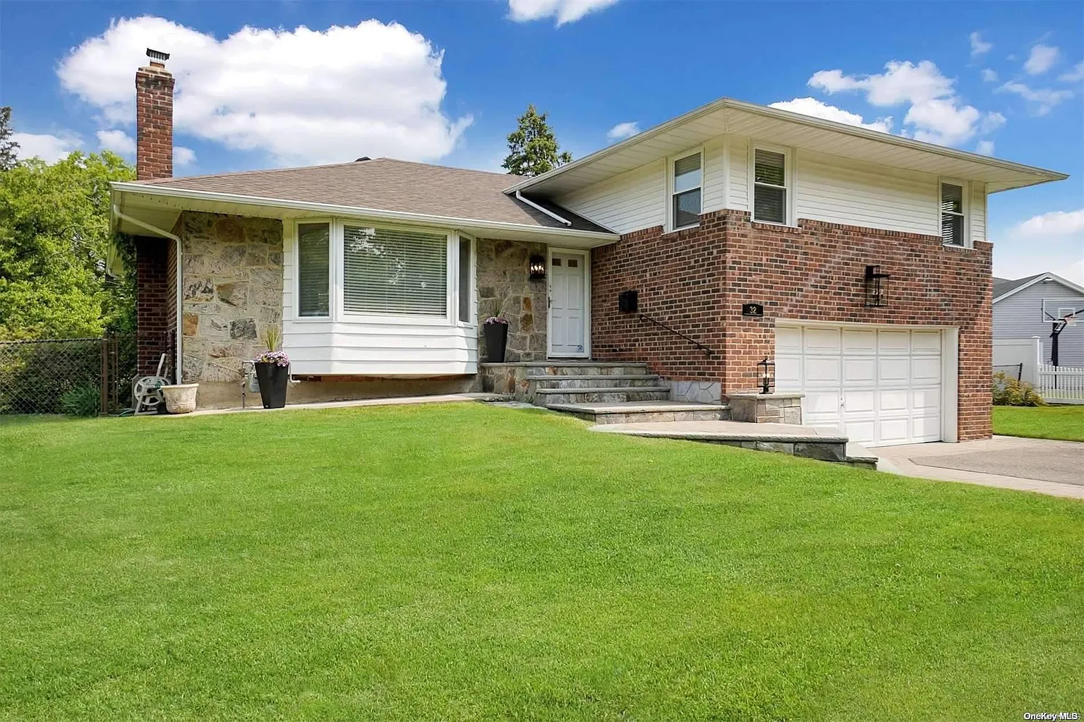 32 Canterbury Road photo 1