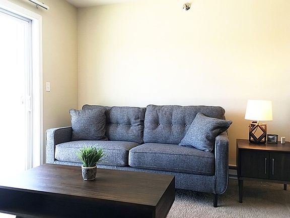 2nd image of 3841 Garden View Dr #214
